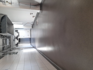 Rénovation du sol d'une cuisine collective à Vannes