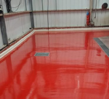 Pose d’un sol en résine polyuréthane-ciment pour une cidrerie